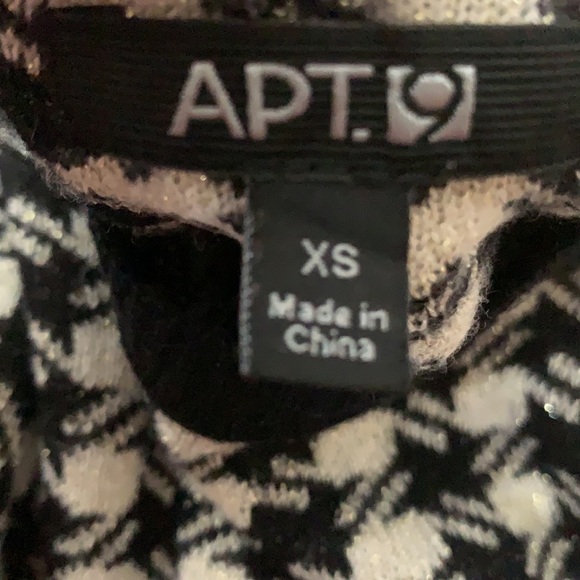 Apt. 9 Black and White Print Sweater Size XS - Picture 6 of 8